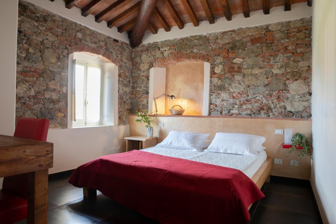 Un Angelo Alla Mia Tavola Sarzana Exterior foto